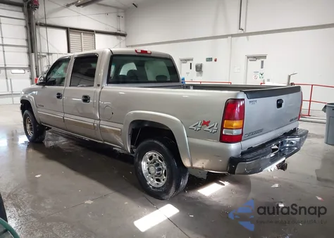 2001 Chevrolet Silverado 1500Hd Ls z USA, uszkodzony, nr VIN 1GCGK13U91F190330